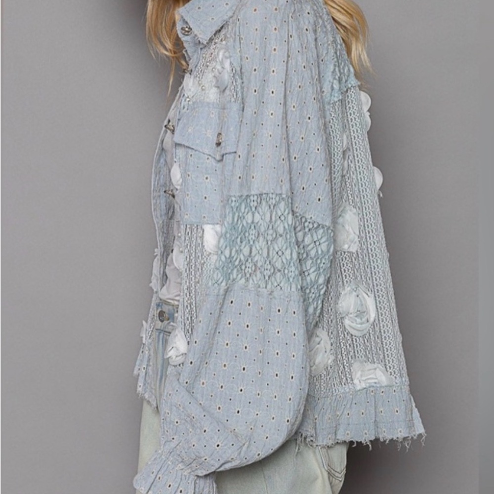 POL Light Gray Floral Appliqué Sequin shacket with balloon sleeves nwt - Picture 7 of 7